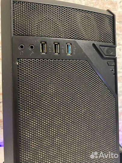 Корпус AeroCool