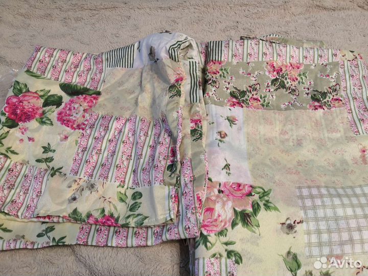 Комплект постельного белья 1.5 спальный