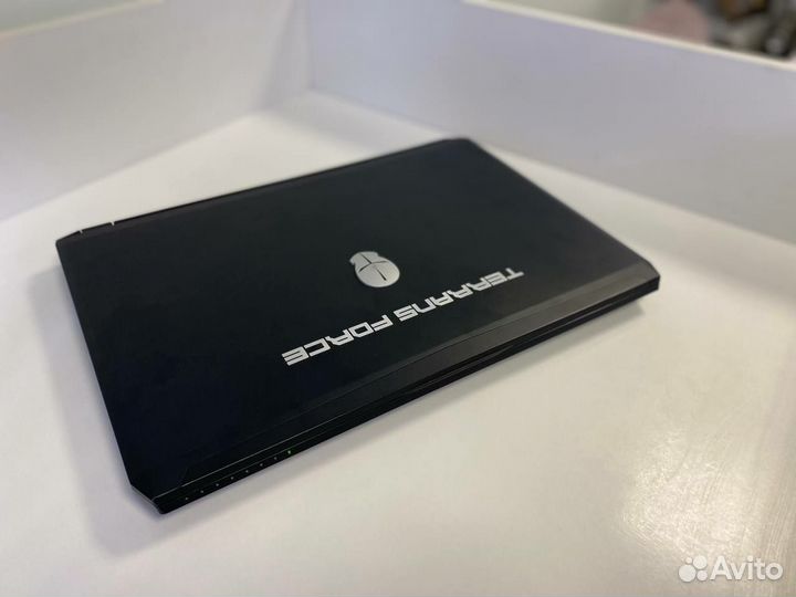 Мощный игровой ноут core i7/gtx 1060/16GB/128 ssd