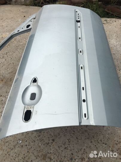 Дверь передняя правая Рено Лагуна Renault Laguna 2