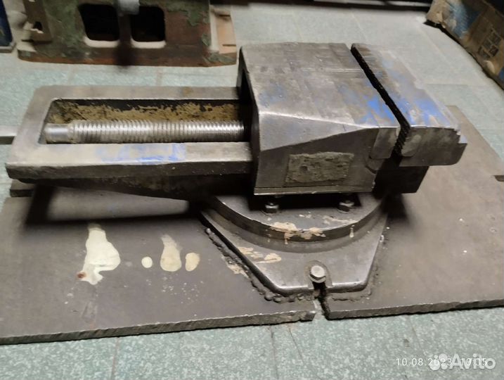 Тиски станочные