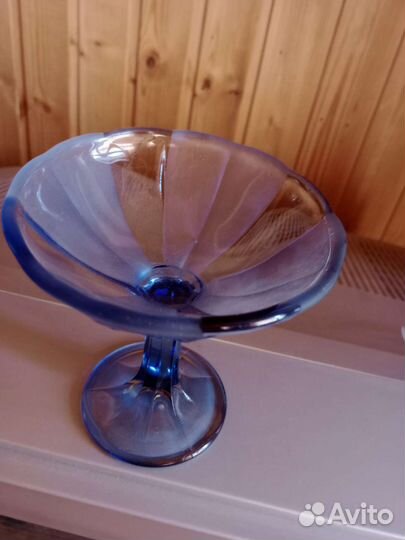 Вазочка,креманка старинная,пузырьки