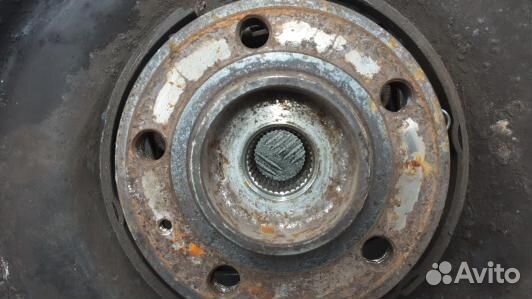 Ступица задняя левая volvo XC90 1 (TKR13MH01)