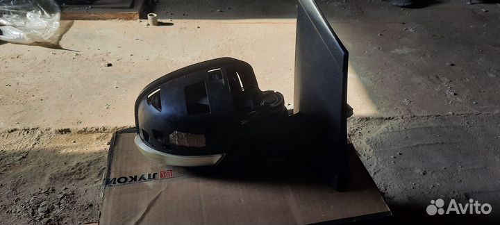 Зеркало правое ford focus 2