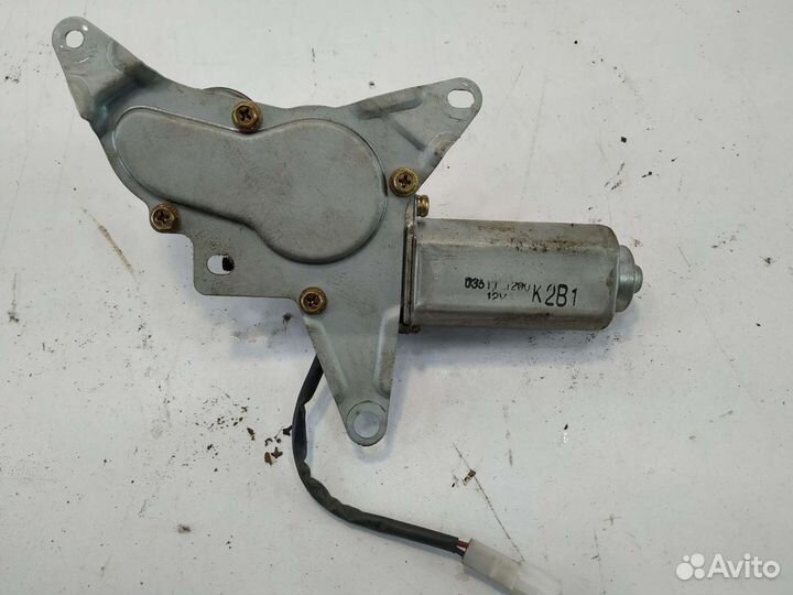 Kia Shuma моторчик стеклоочистителя задний