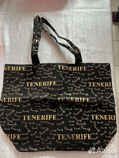 Аксессуары Mary Kay в ассортименте