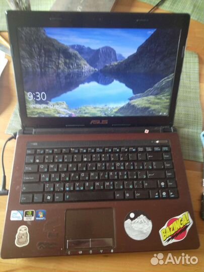 Ноутбук asus