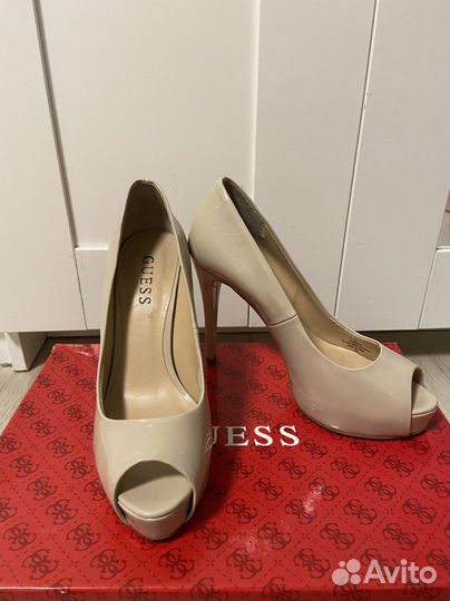 Туфли Guess