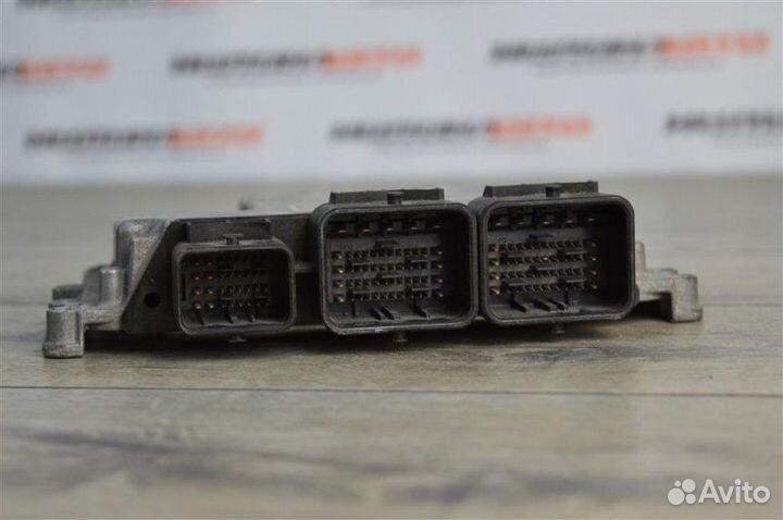 Блок управления двигателем Peugeot 308 1.6 EP6