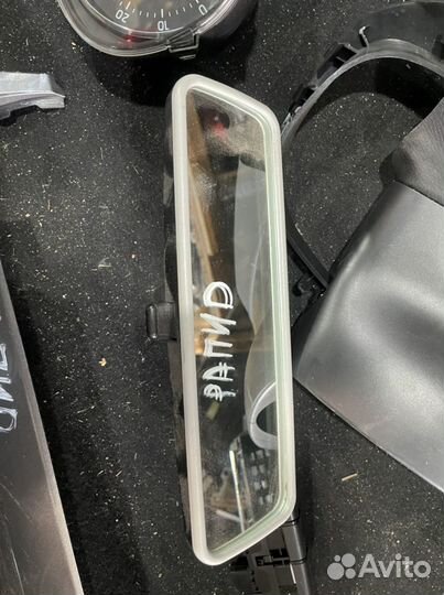 Зеркало заднего ввида салон Skoda Rapid