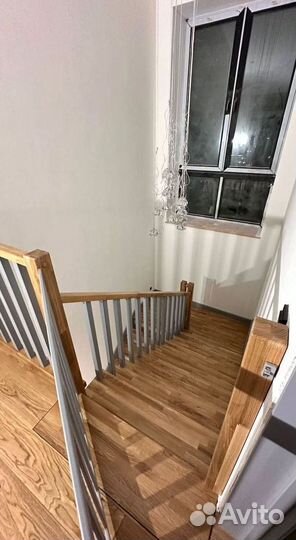 Лестница на второй этаж