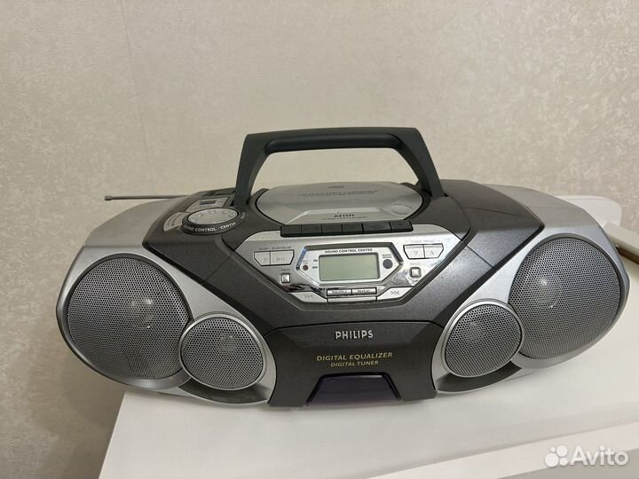 Музыкальный центр Philips