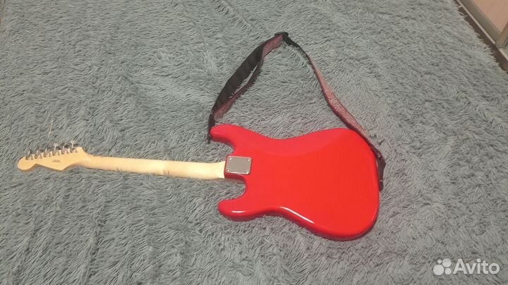 Электрогитара