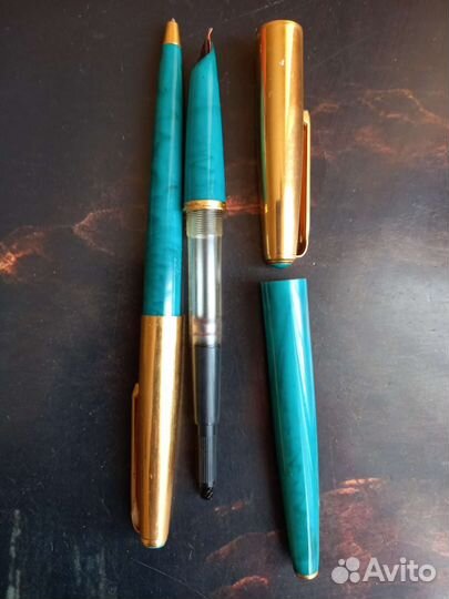Перьевая ручка 