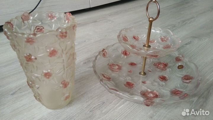 Продаю набор, фруктовница и ваза