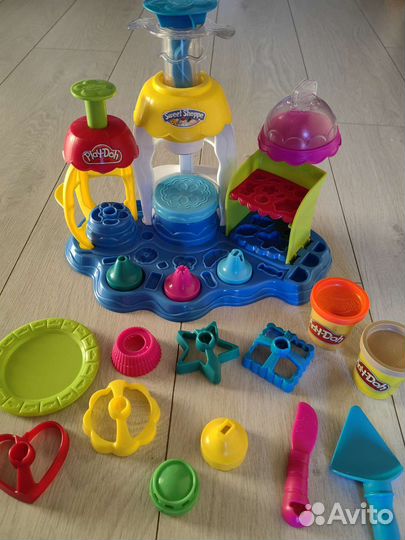 Play-Doh Игровой набор Фабрика пирожных