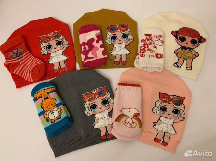 Шапочка и носочки