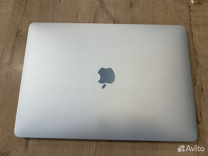 Apple MacBook Pro 13 m1