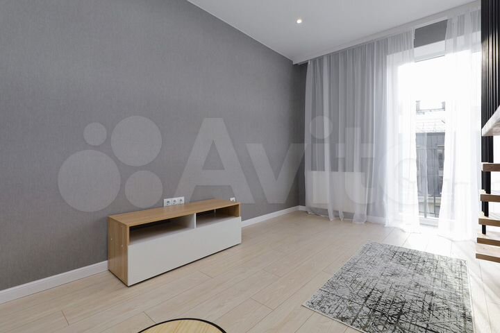2-к. квартира, 84,1 м², 9/10 эт.