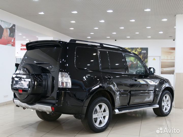 Mitsubishi Pajero 3.2 AT, 2013, 206 000 км