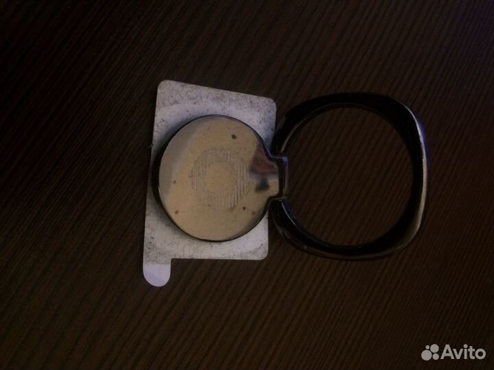 Кольцо - держатель телефона