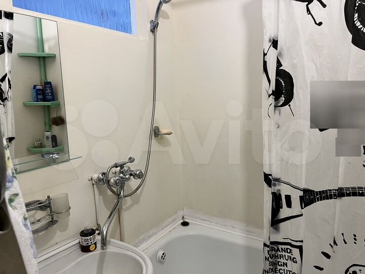 2-к. квартира, 45 м², 5/5 эт.