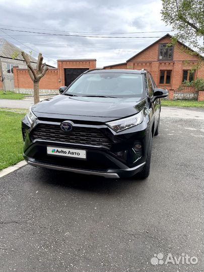 Toyota RAV4 2.5 AT, 2019, 62 000 км