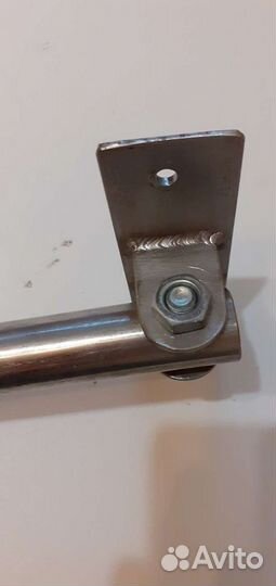 Кронштейн для телевизора на стену поворотный