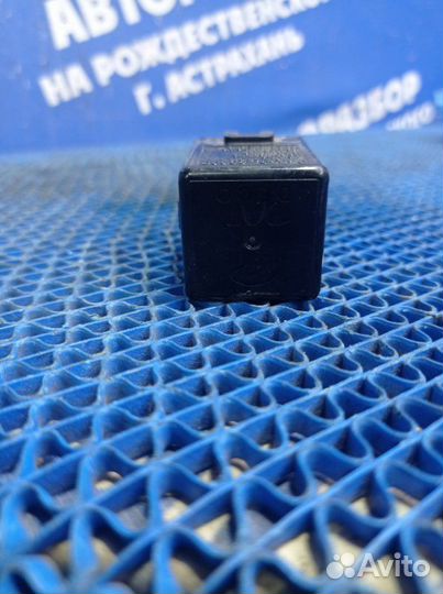 Реле указателя поворота Hyundai Accent седан G4EC