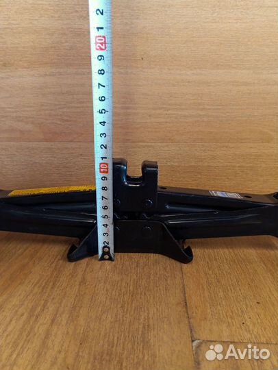 Домкрат. Toyota Mark ll. Chaser. Cresta. #1810