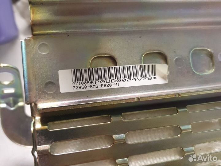 Подушка безопасности пассажира Honda Civic 5D 8