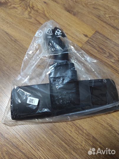 Щётка для пылесоса новая