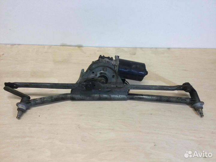 Механизм стеклоочистителя (трапеция дворников) BMW