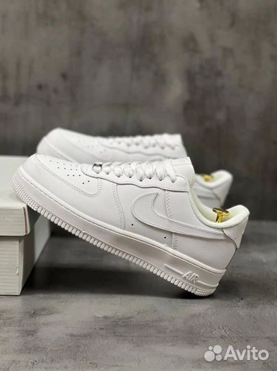 Кеды кроссовки мужские Nike Air Force 1 белые