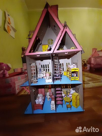 Домик кукольный