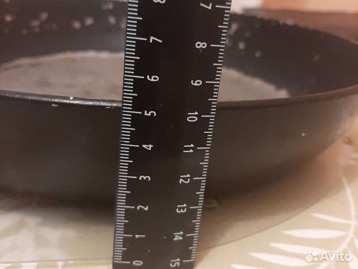 Кастрюля 6л, сковороды, вёдра