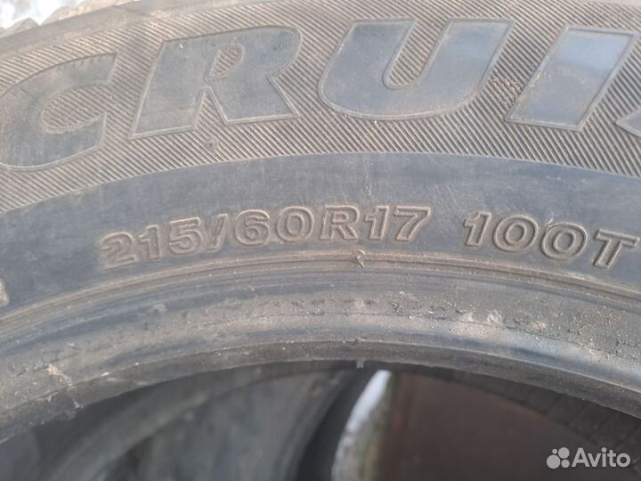 Bridgestone Ice Cruiser 7000 215/60 R17