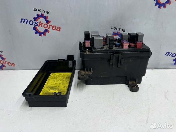 Блок предохранителей под капот Chevrolet Aveo Т250