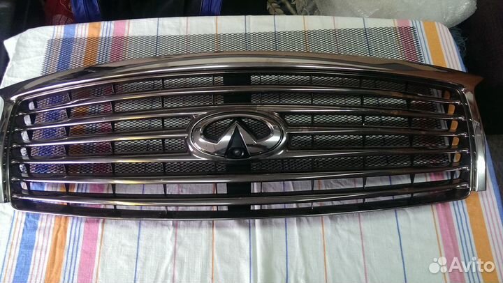 Решетка радиатора QX56-80