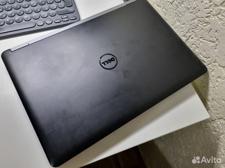 Dell 5470 i5 6300U/8GB/ 128GB/14