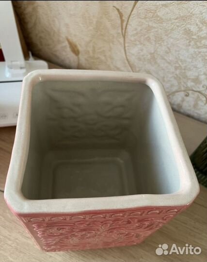 Ваза, новая