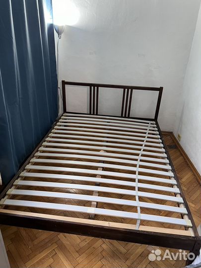 Кровать IKEA Lodingen 140 на 200