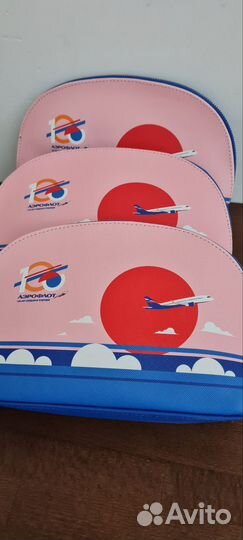 Косметичка дорожная с наполнением