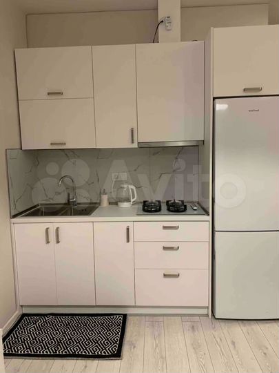 2-к. квартира, 40 м², 4/9 эт.