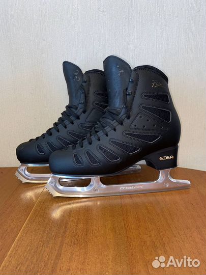 Профессиональные фигурные коньки edea
