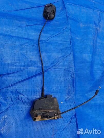 Замок двери Renault Megan 2