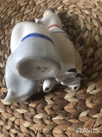 Фарфоровая статуэтка СССР