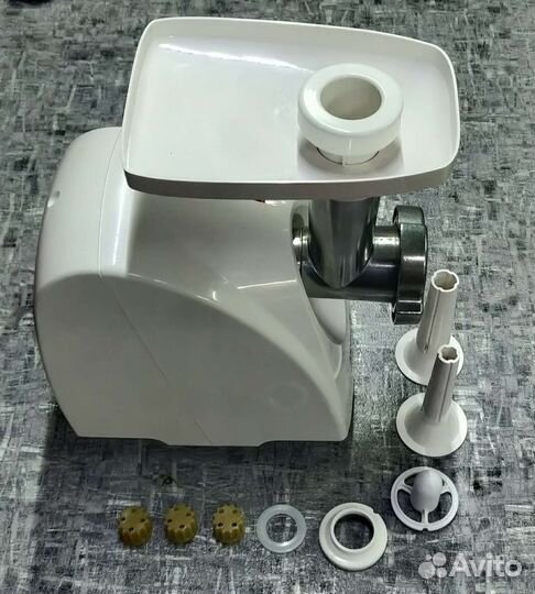 Электромясорубка новая