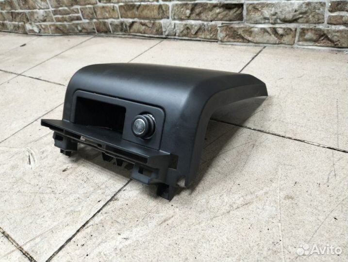 Накладка центральной консоли передняя Land Rover