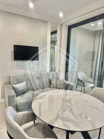 2-к. квартира, 54 м², 6/25 эт.